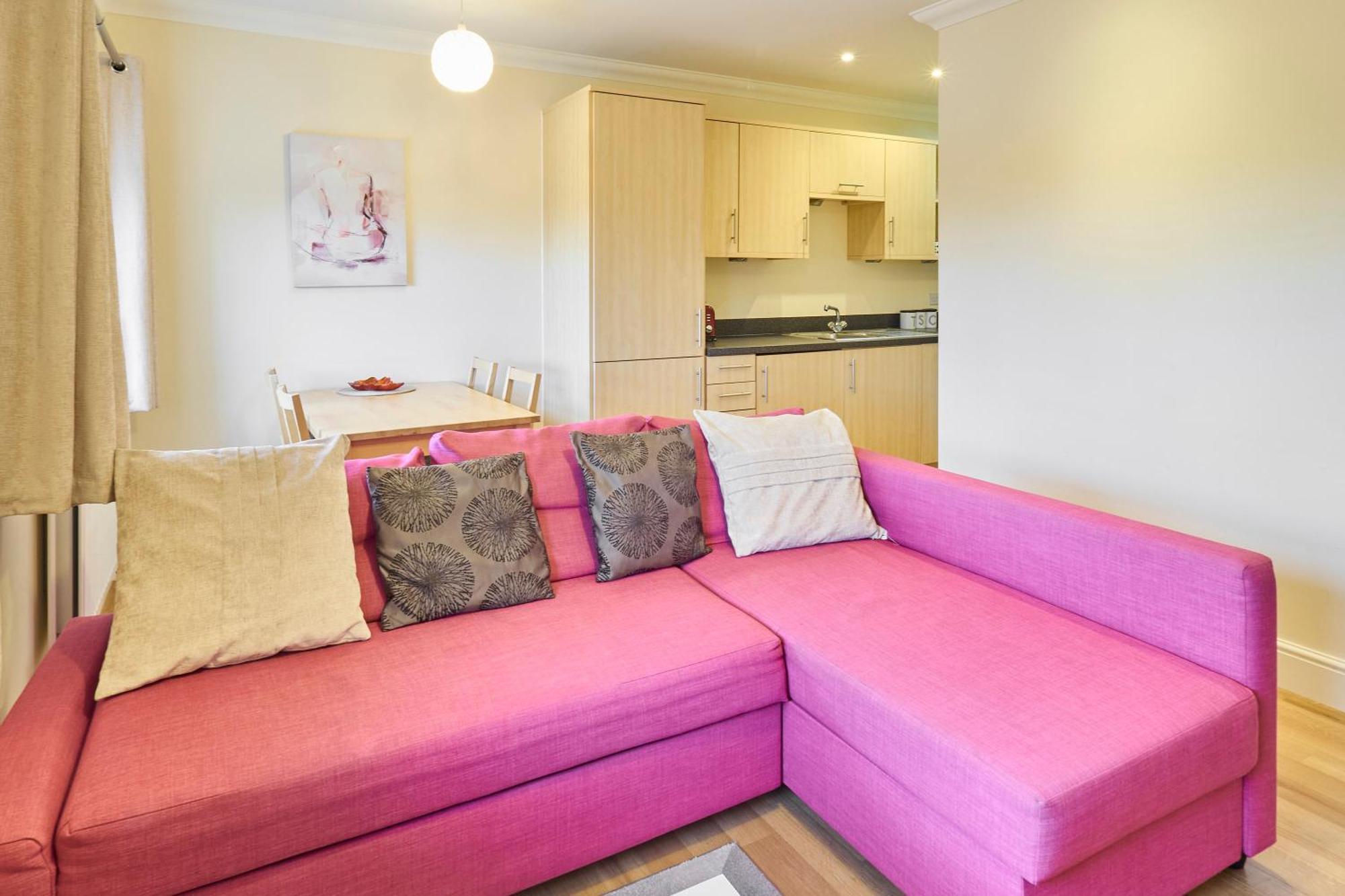 Apartment Host & - Nunnery Fields *